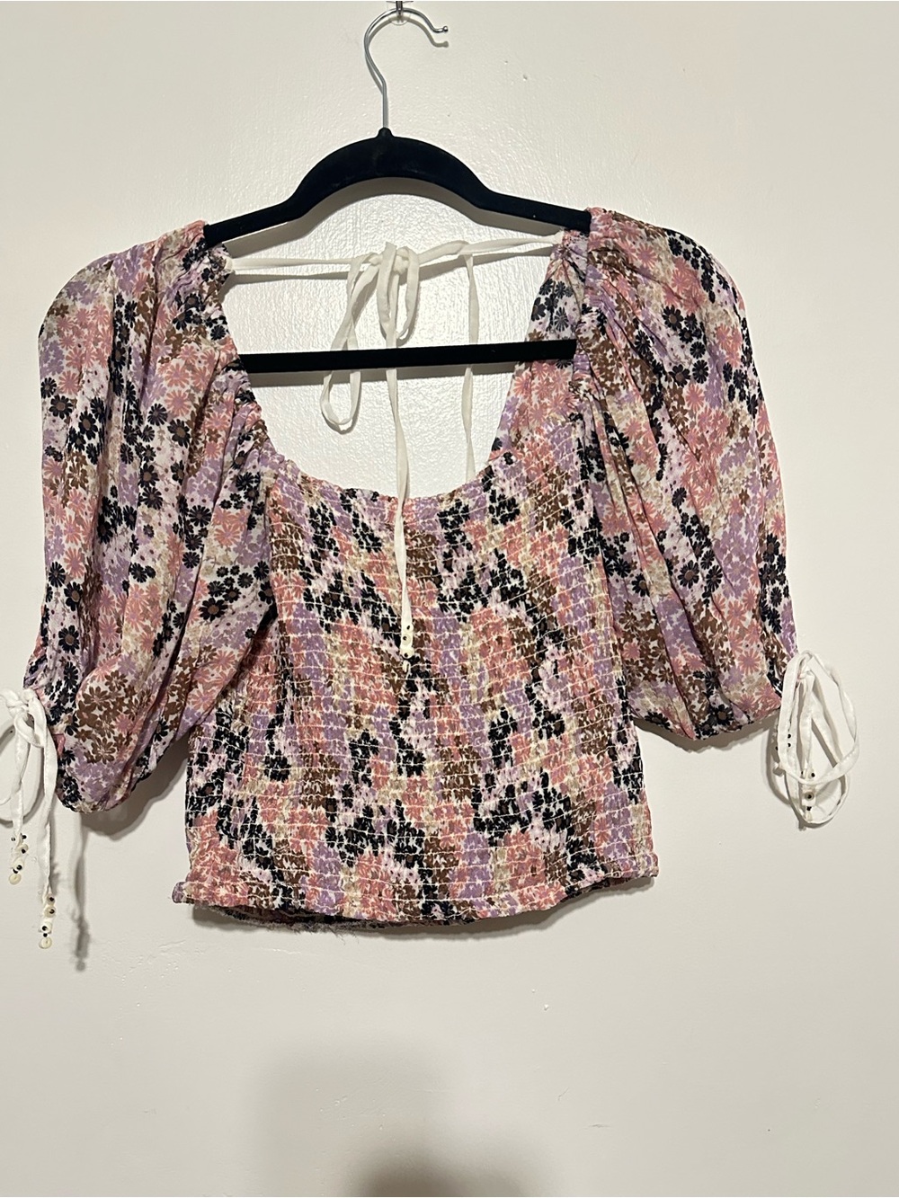 Free People Smocked Floral Puff-Sleeve Crop Top in Pink